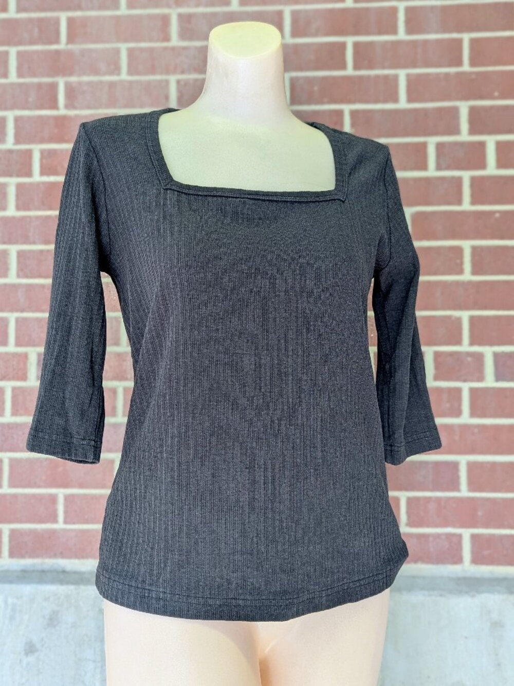 Democracy Ribbed Square Neck Fitted Top Green 3/4 Quarter Sleeve Size Medium